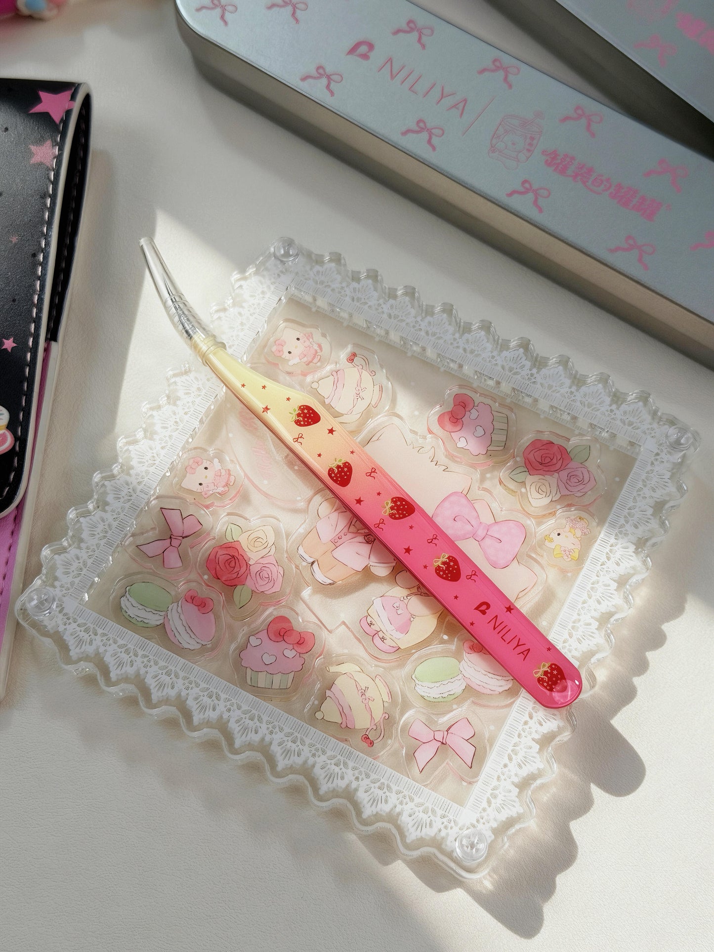 NILIYA x GUANGUAN Strawberry Resin coating