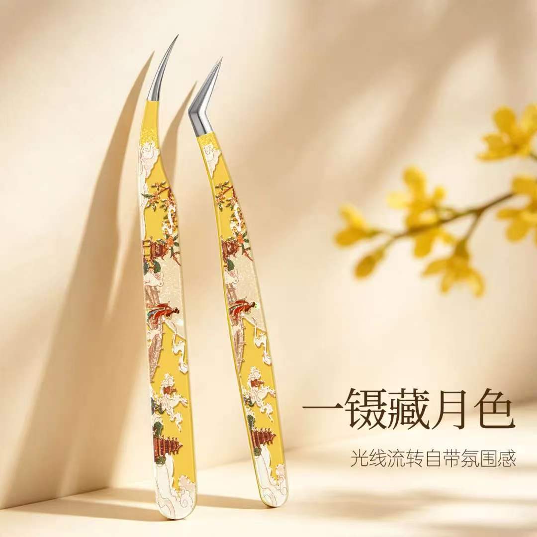 Wkaka Moon Palace Jade Glow · Mid-Autumn Limited Embossed Tweezers